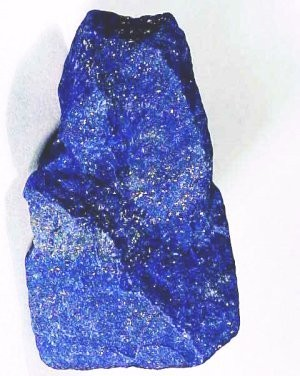 Lapis Lazuli vertus, bienfaits, propriétés, histoire et pouvoirs magiques