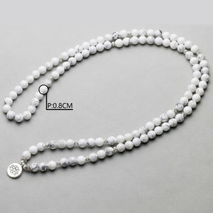 Bracelet H/F aide minceur en 108 perles de Magnésite blanche et charmes