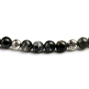 Bracelet H/F anti fatigue en 108 perles de Labradorite et charmes